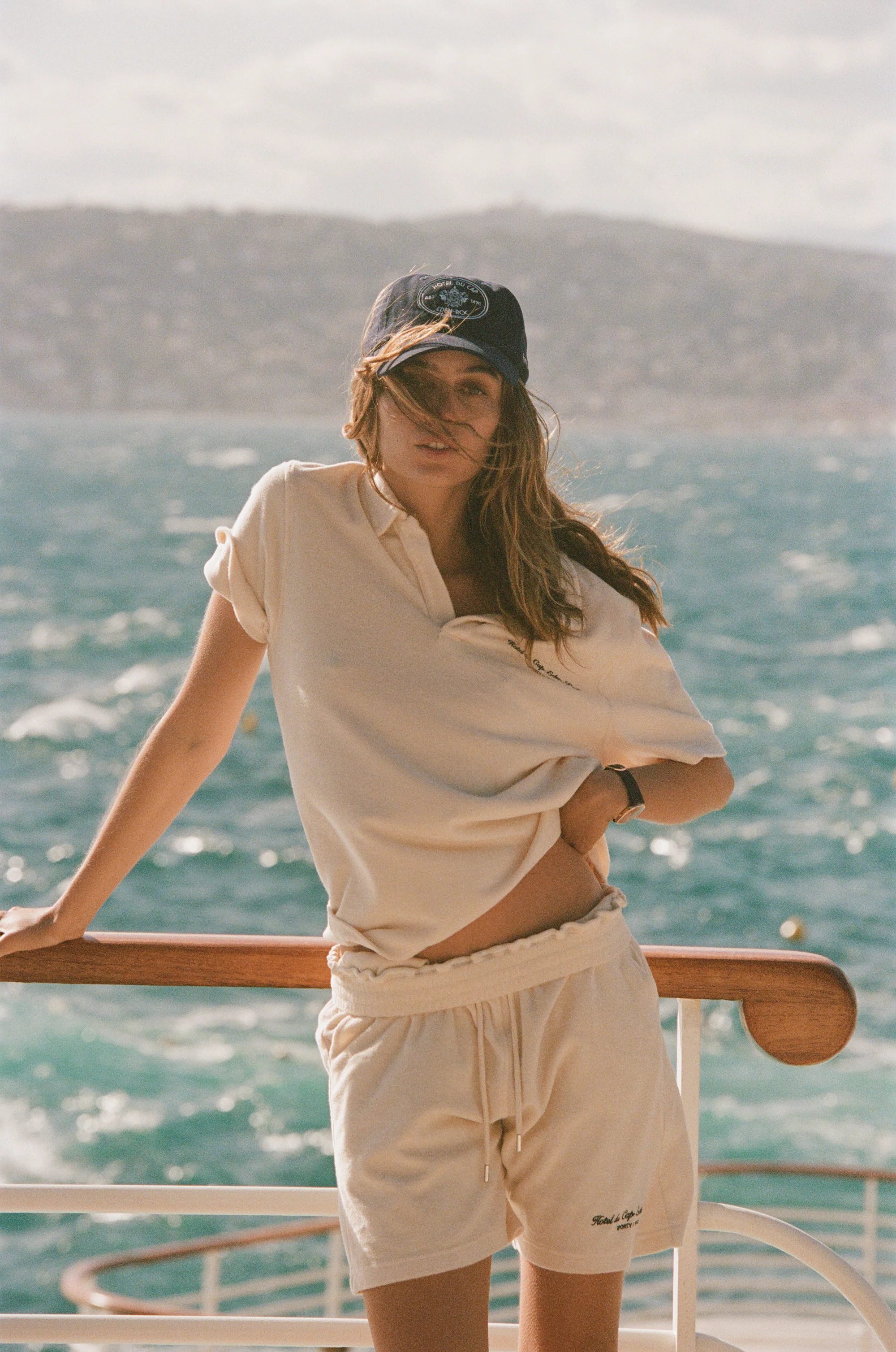 Hotel du Cap Cursive Terry Polo - Cream/Navy - Image 5